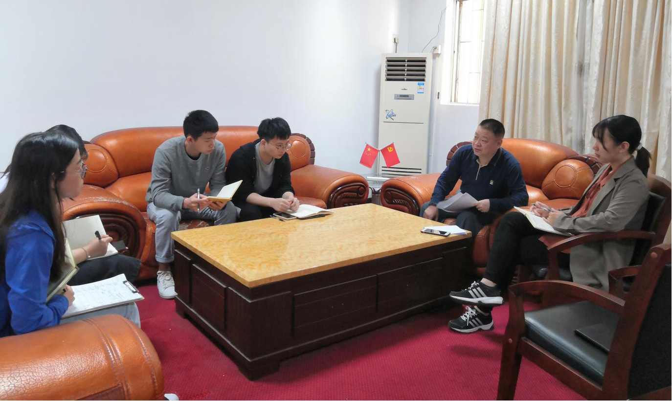 信息工程学院召开新学期辅导员工作交流会